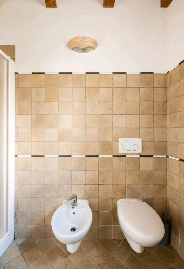 Guest house La Camera Di Cavazzona Italy